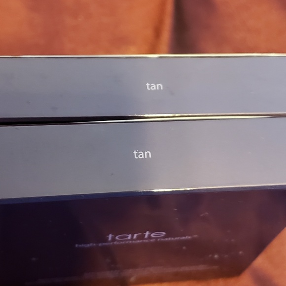 Tarte Smooth Operator Powder - Picture 2 of 5